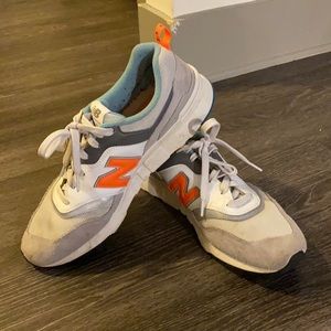 NEW BALANCE MENS SNEAKERS